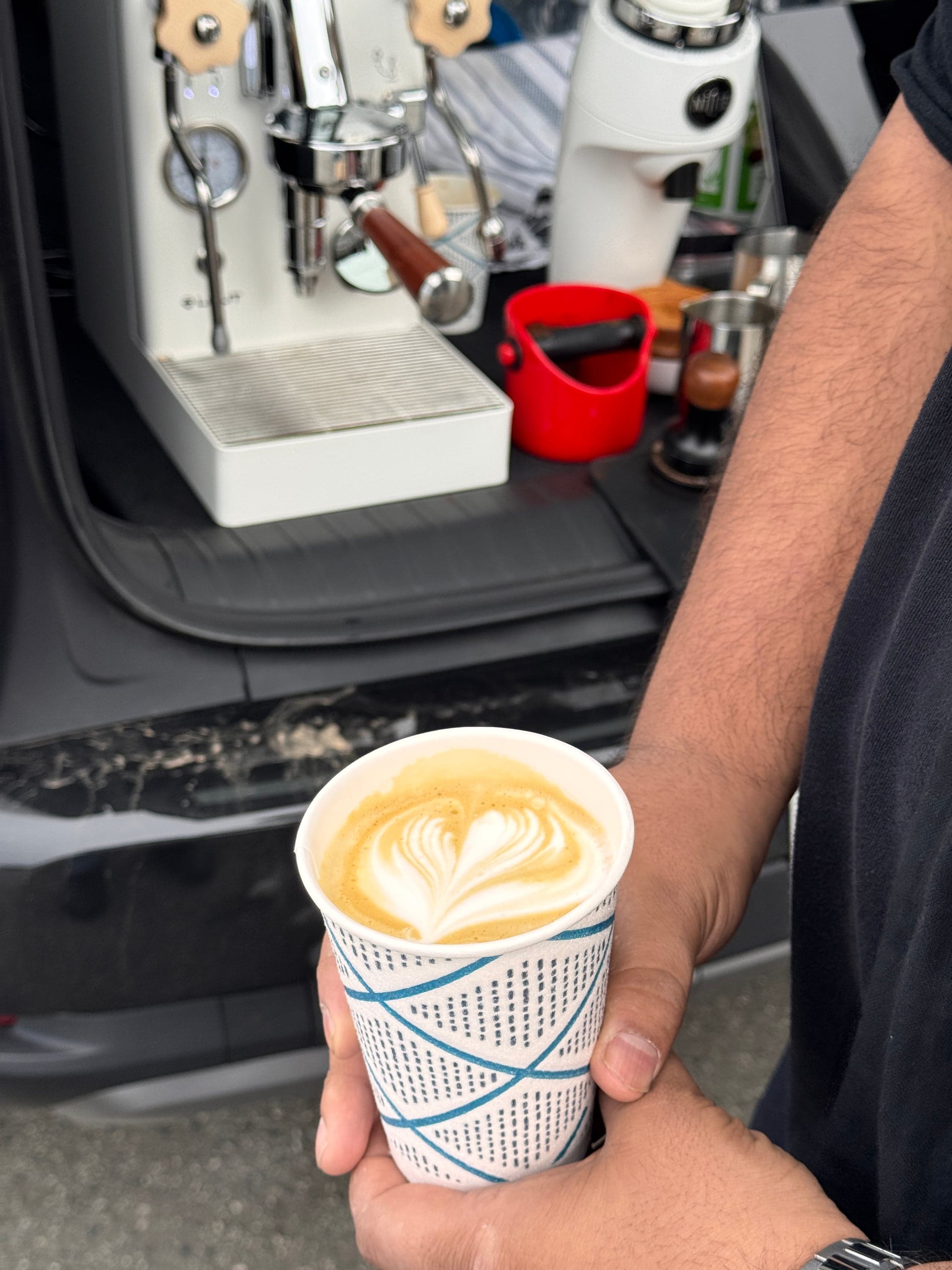a latte pour